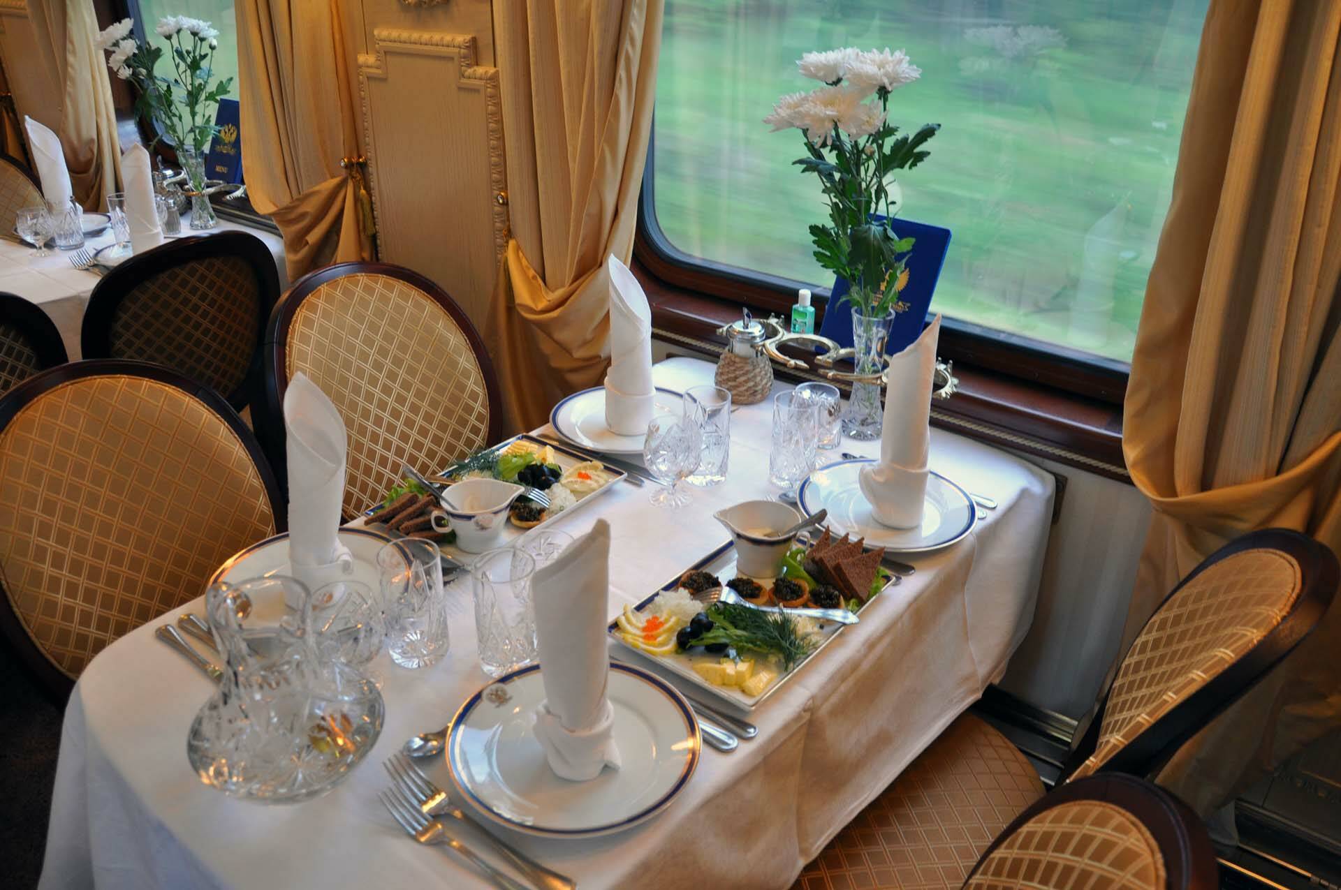 TREN TRANSSIBERIANO TREN GOLDEN EAGLE TREN RUSIA VIAJE RUSIA CHINA EN TREN TREN DE LUJO GOLDEN EAGLE CRUCEROS EN TREN GOLDEN EAGLE #GoldenEagle #Transsiberiano #TrenRusia #RussiaTrain #GoldenEagleTrain #SanPetersburgo